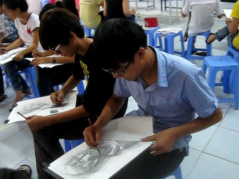 Thí sinh thi năng khiếu vào trường Cao đẳng Văn hóa Nghệ thuật và Du lịch Sài Gòn.